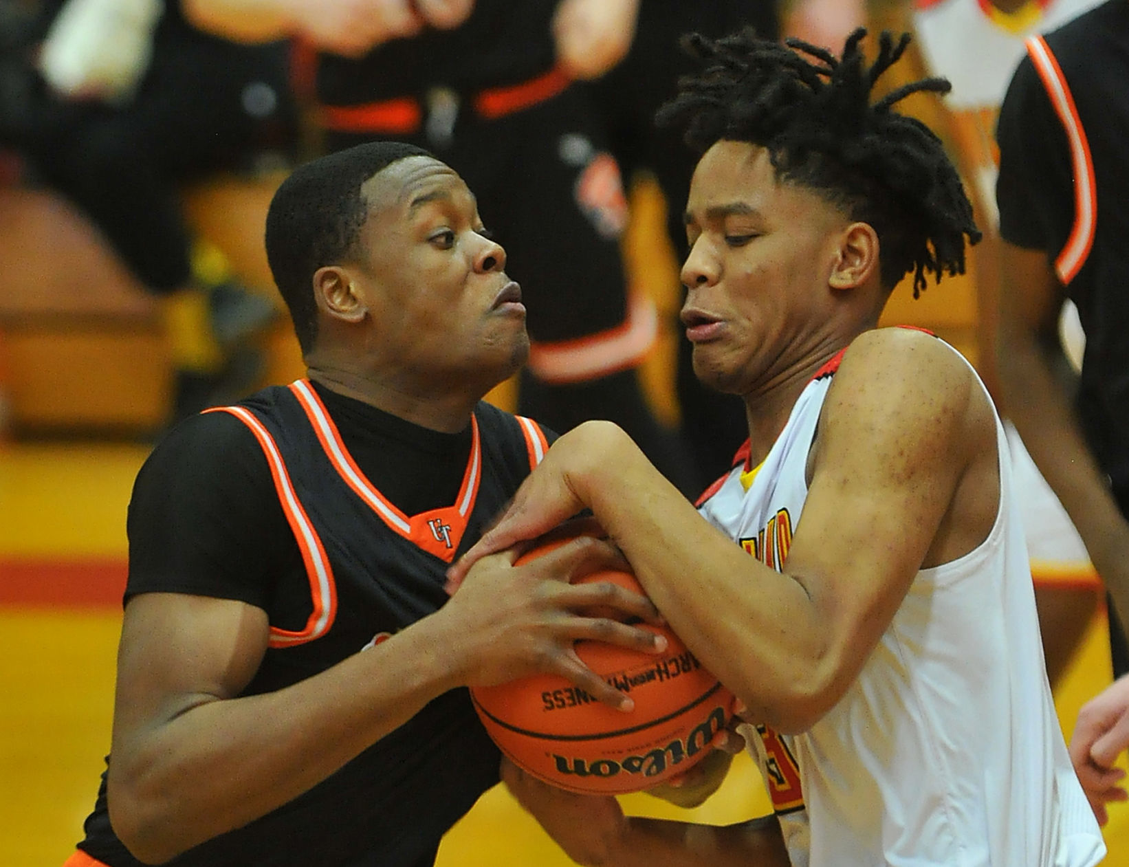 Rock Island vs United Township boys Class 4A Regional.